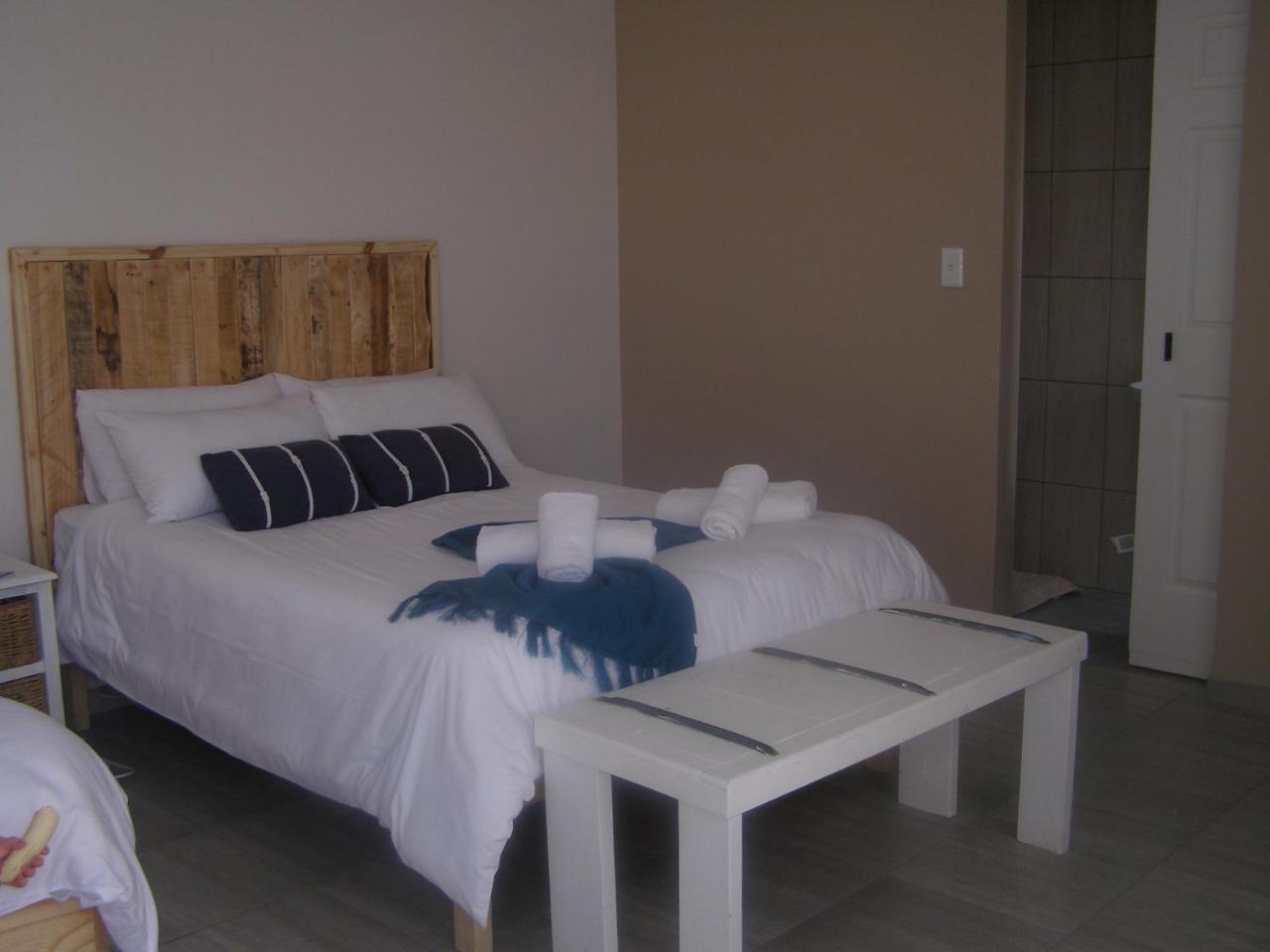 La Casetta Bed & Breakfast Swakopmund Bagian luar foto