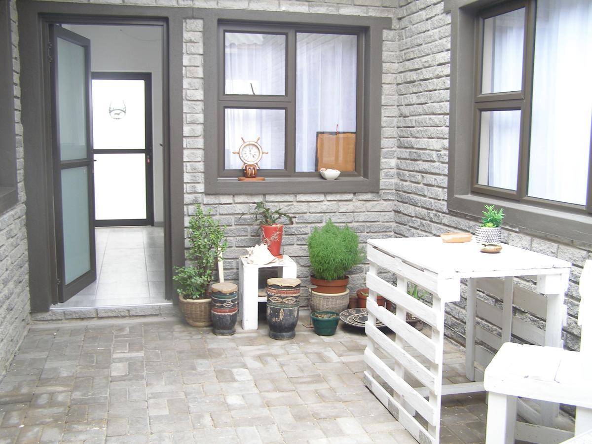 La Casetta Bed & Breakfast Swakopmund Bagian luar foto