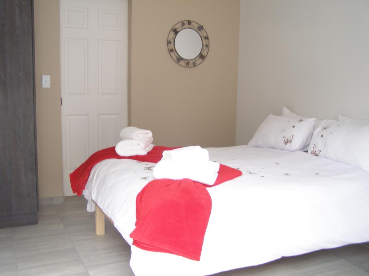 La Casetta Bed & Breakfast Swakopmund Bagian luar foto